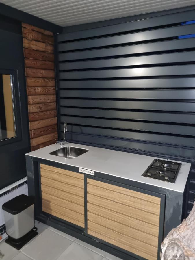 Hipo Camp Mobil Home Arta Pakostane Luaran gambar